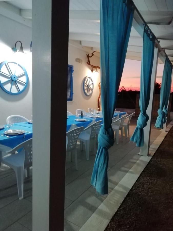 B&B And Home Restaurant La Casa Del Pescatore Sant'Anna Arresi Exterior photo